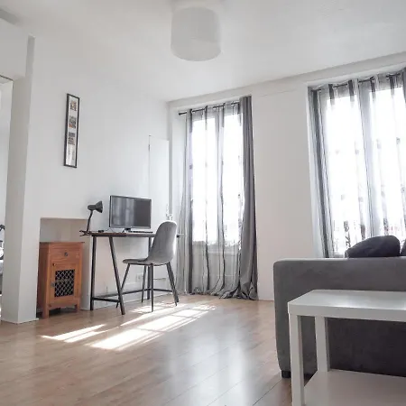 Modern Charming 1-Room Flat In Paris - Marais Bastille דירה